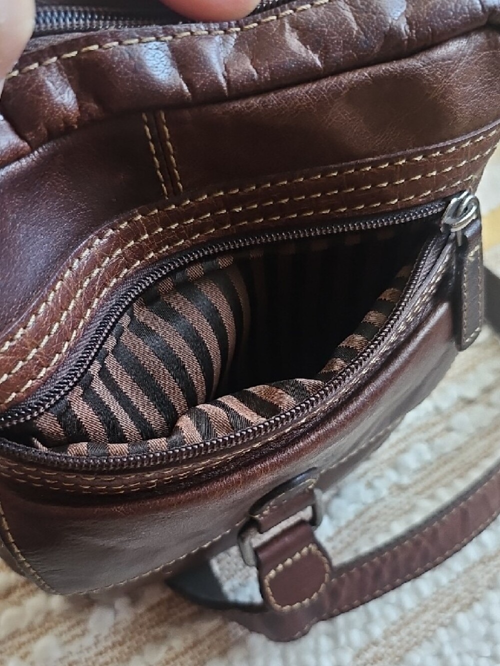 Handmade Voyager Slim Crossbody Bag - Brown - Picture 3 of 13